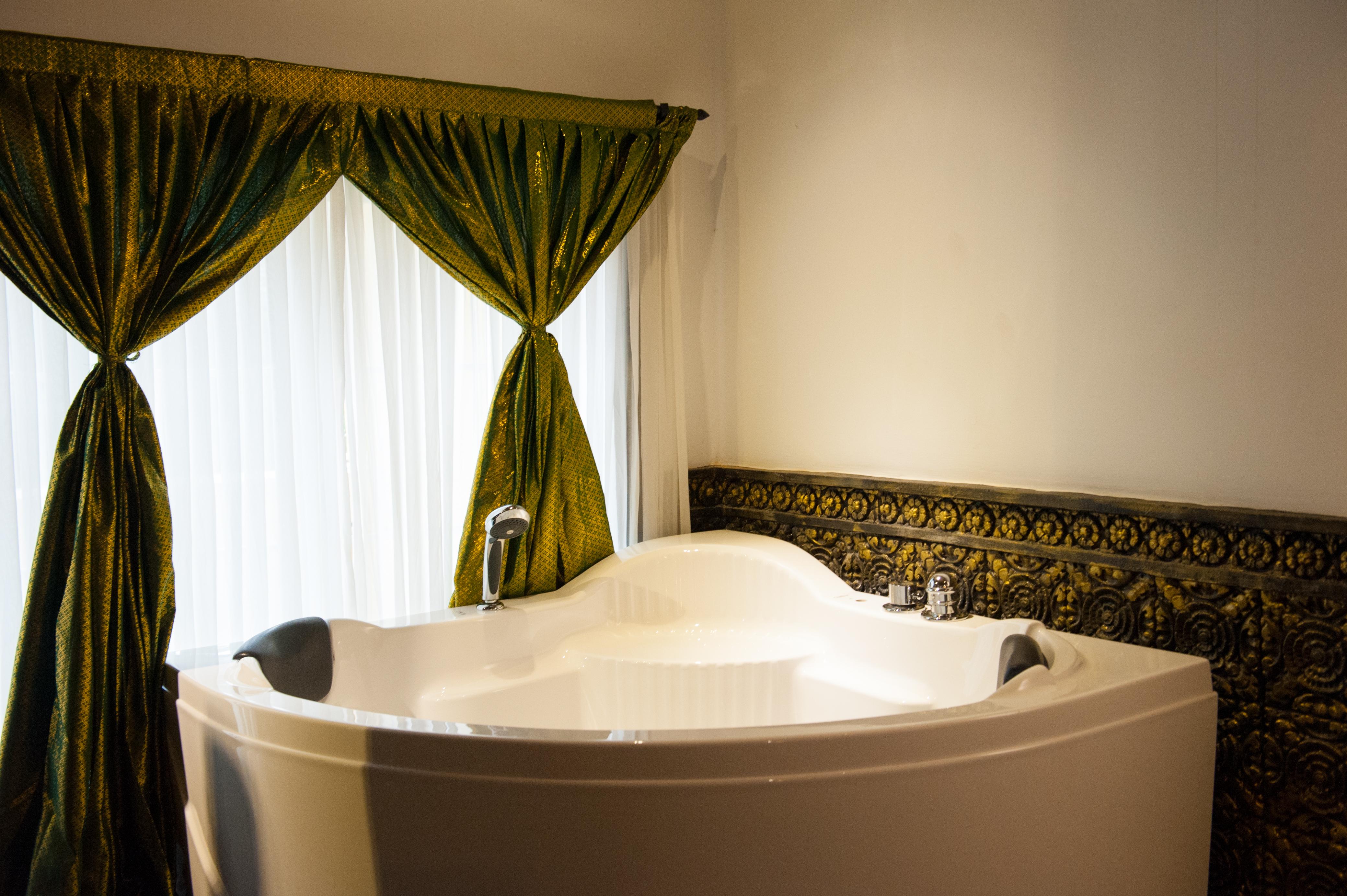 Le Grand Palais Boutique Hotel Phnom Penh Bagian luar foto