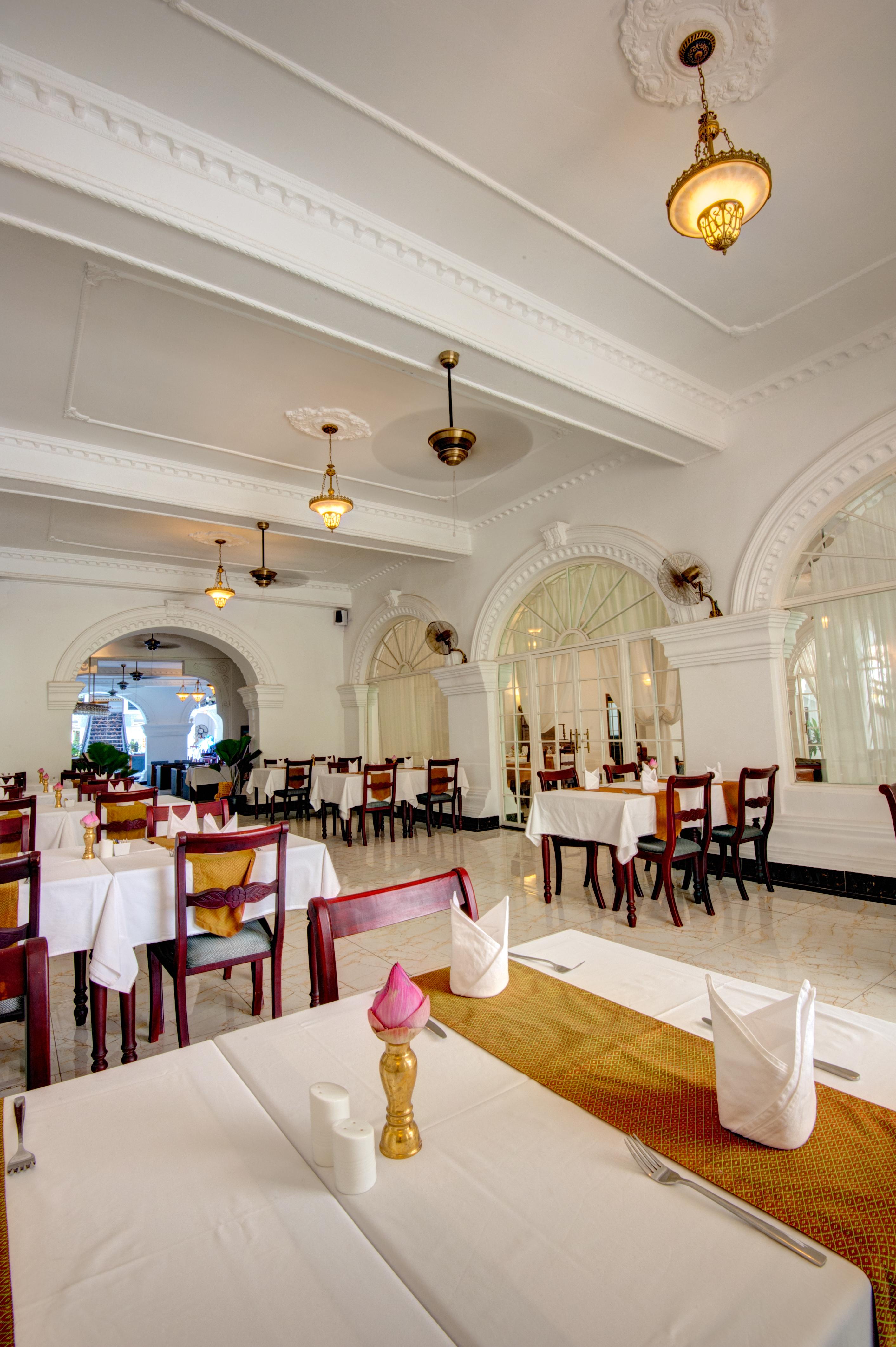 Le Grand Palais Boutique Hotel Phnom Penh Bagian luar foto