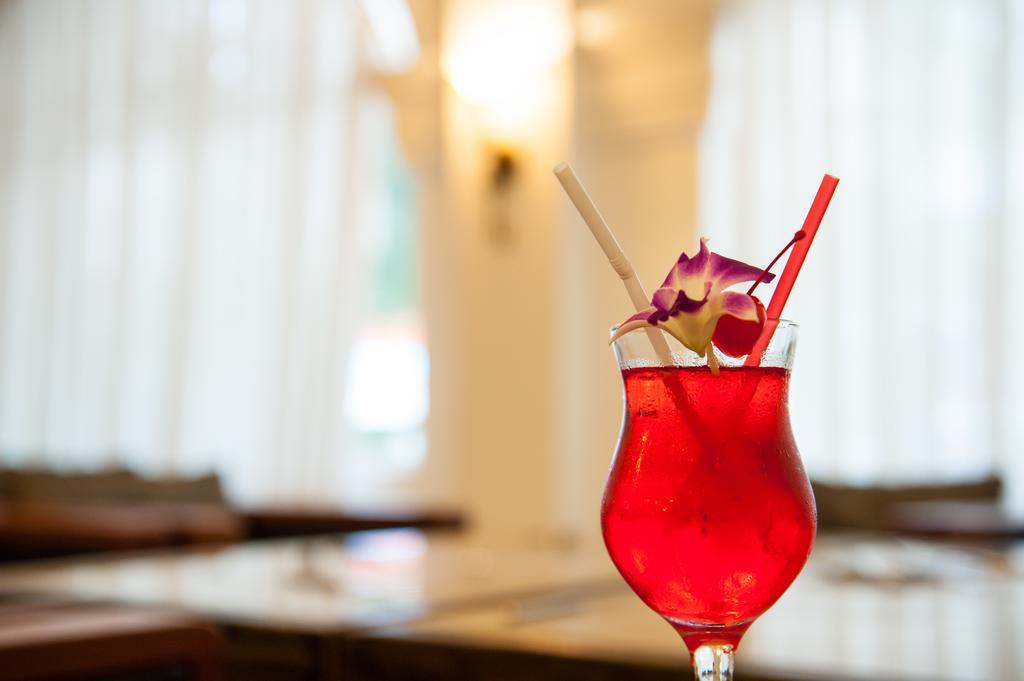 Le Grand Palais Boutique Hotel Phnom Penh Bagian luar foto