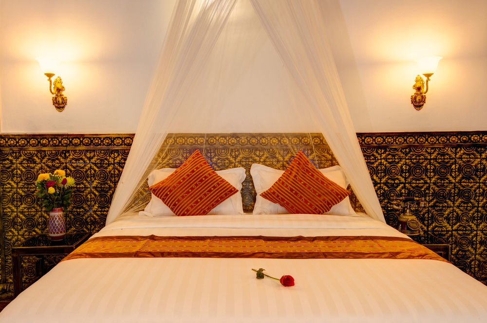 Le Grand Palais Boutique Hotel Phnom Penh Bagian luar foto