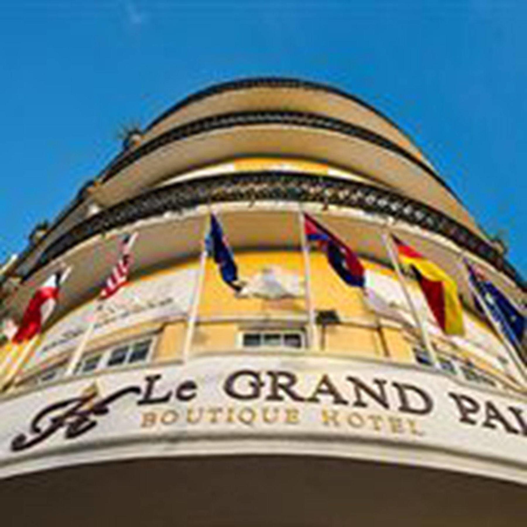 Le Grand Palais Boutique Hotel Phnom Penh Bagian luar foto