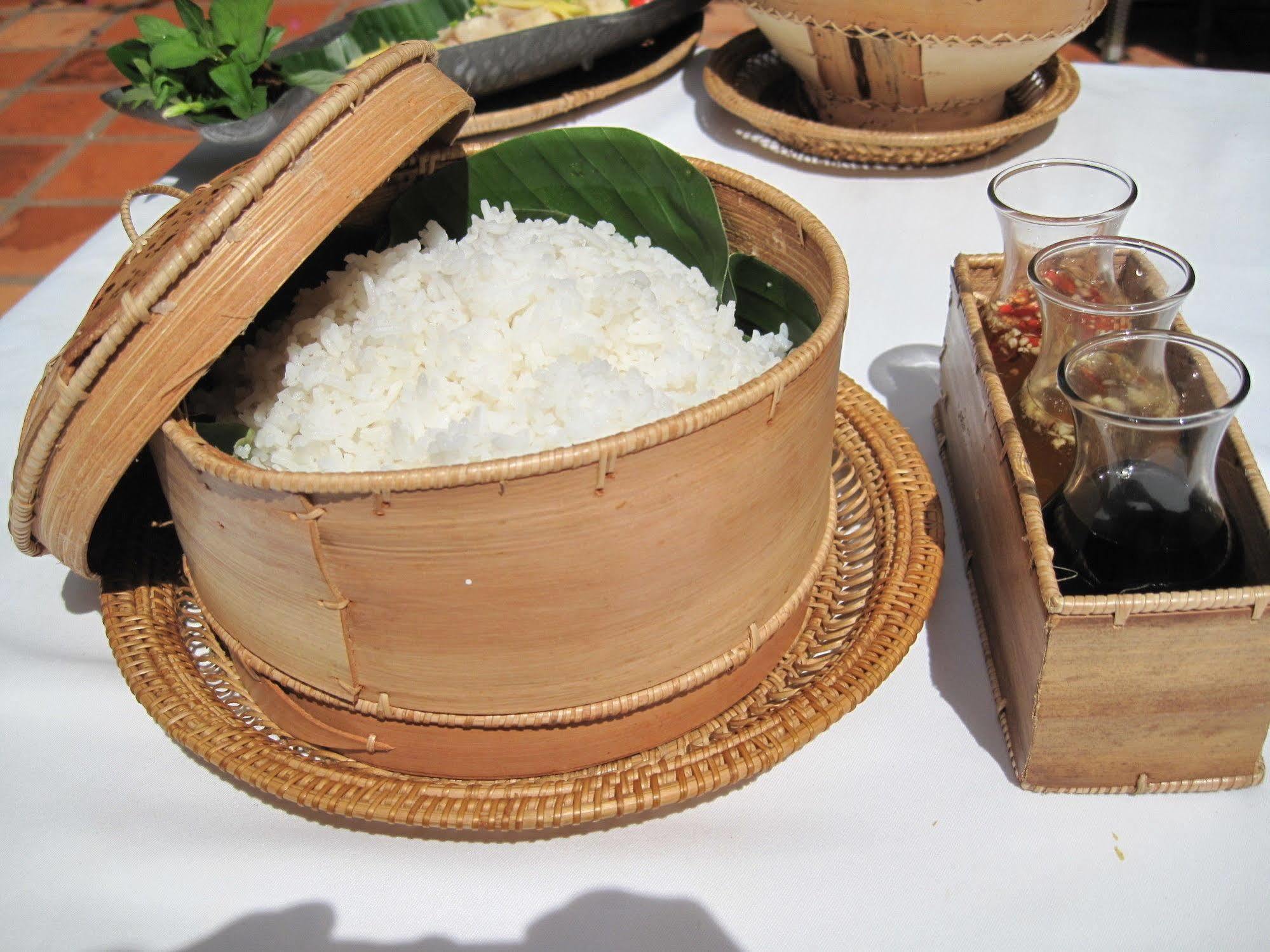 Le Grand Palais Boutique Hotel Phnom Penh Bagian luar foto